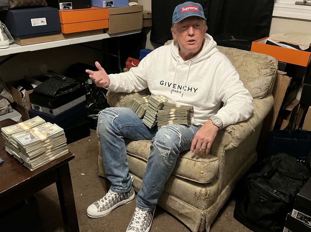 donald Trump skinny with racks on racks givenchy supreme Dior true religon iced out wrist patek trump doing it bumm