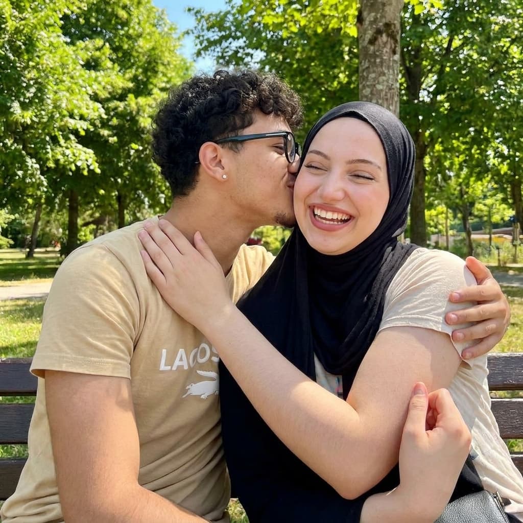 Make this to as a couple kissing and having a fun time